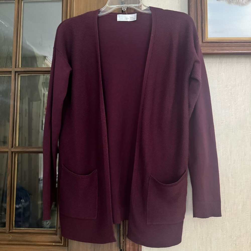Time and Tru Maroon Open Front Cardigan